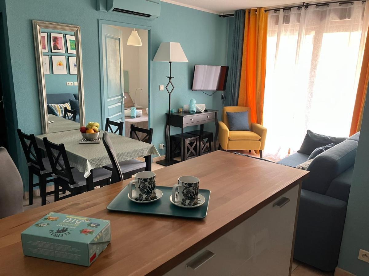 Superbe Appartement A Uzes Avec Place De Parking Экстерьер фото